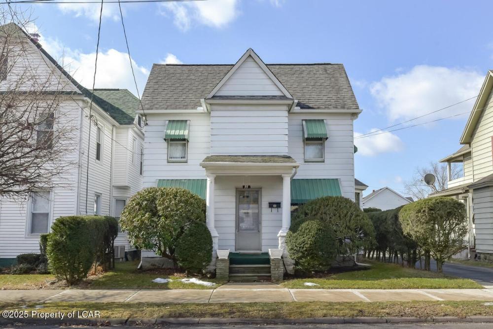 Currently Displayed Property Photo